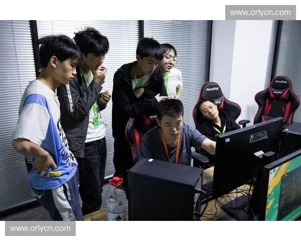 从青训组到职业赛场探秘LOL新星成长背后的奋斗与蜕变